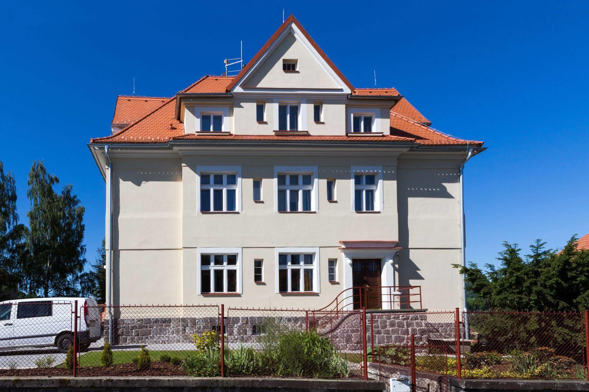 Boutique Hotel Villa Beatika Cesky Krumlov Exterior foto