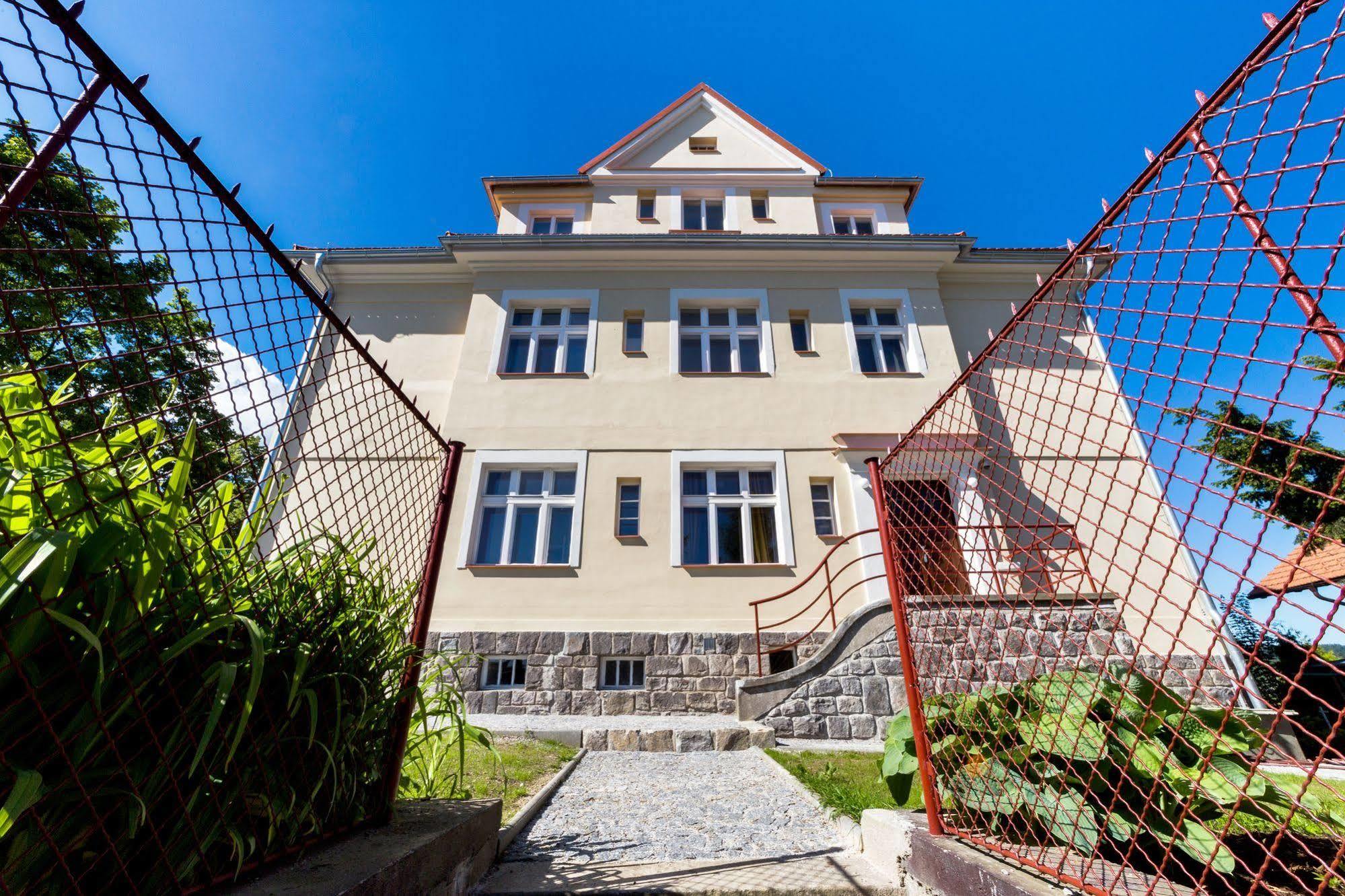 Boutique Hotel Villa Beatika Cesky Krumlov Exterior foto